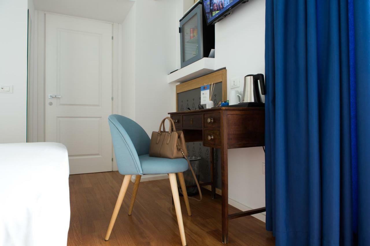Duetto Al Duomo Otel Napoli Dış mekan fotoğraf